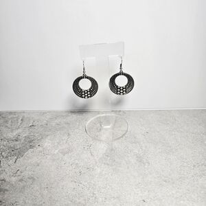 VINTAGE Black and Silver Dangle Earrings